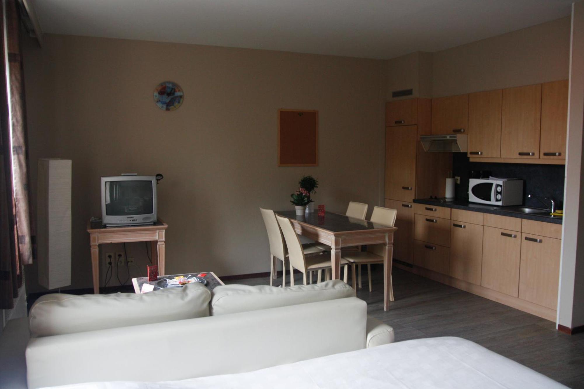 Ambassador Suites Antwerpen Kültér fotó