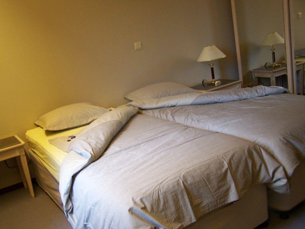 Ambassador Suites Antwerpen Kültér fotó